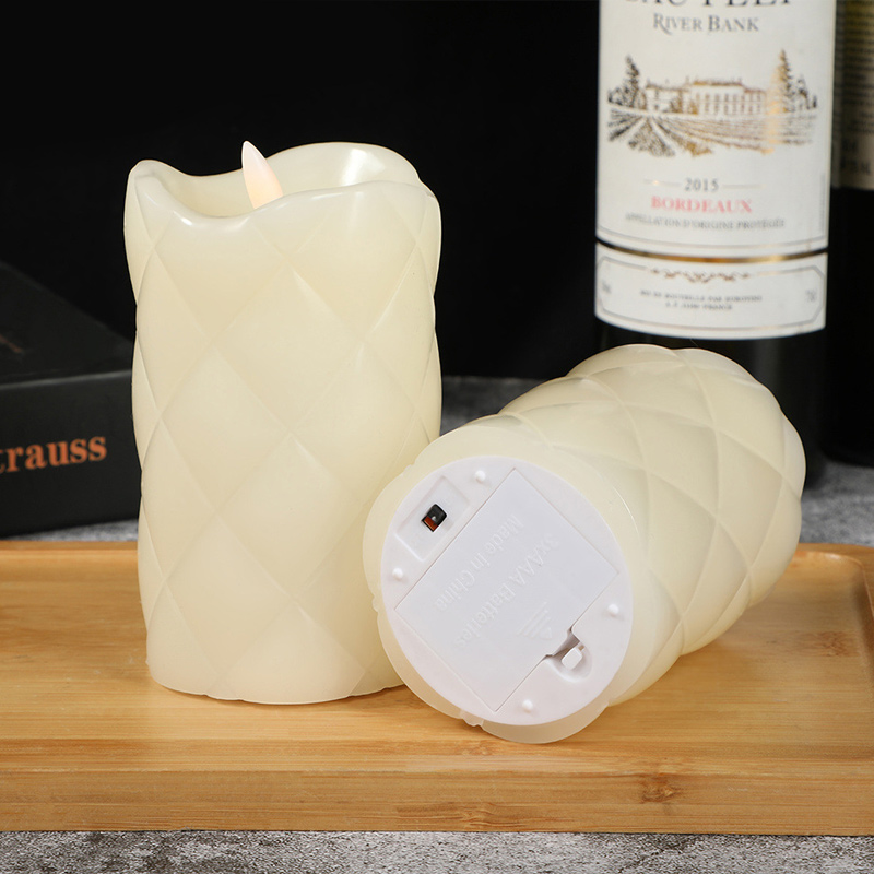 Diamond-pattern Flameless LED Pillar Candles with Waved Top & Remote Color:7.5*10cm 1