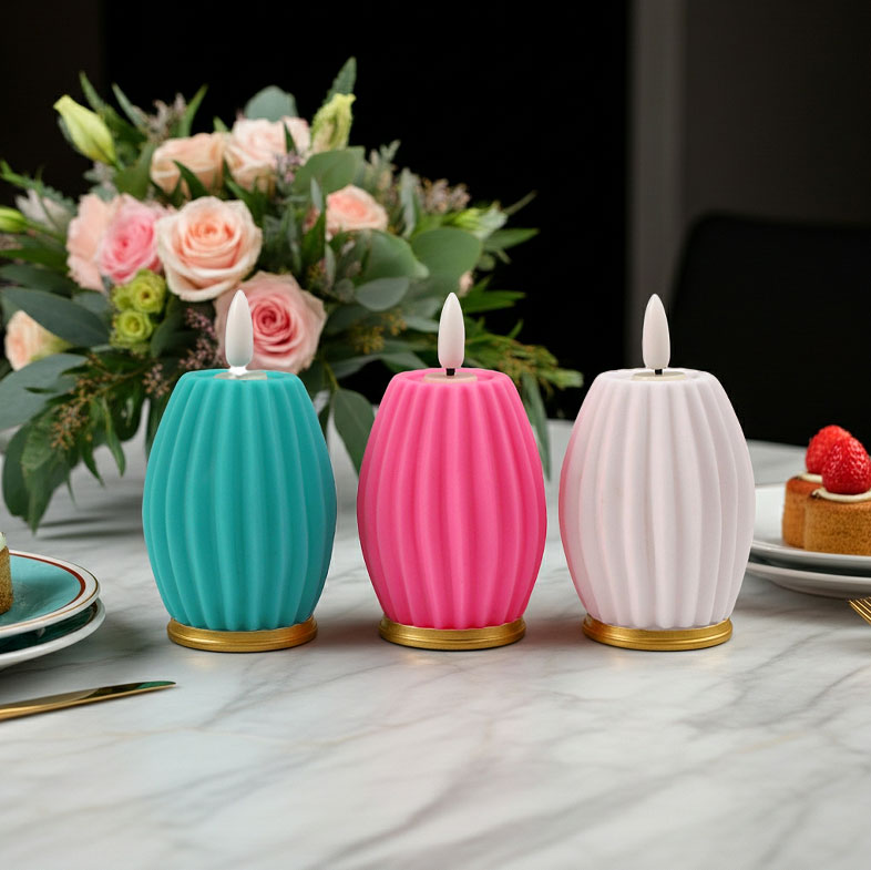 Led vertical stripe candle Color:Green 1